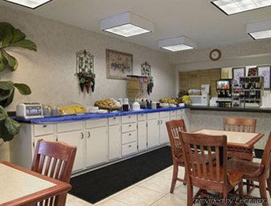 Hotel Baymont By Wyndham Near Lackland Afb *