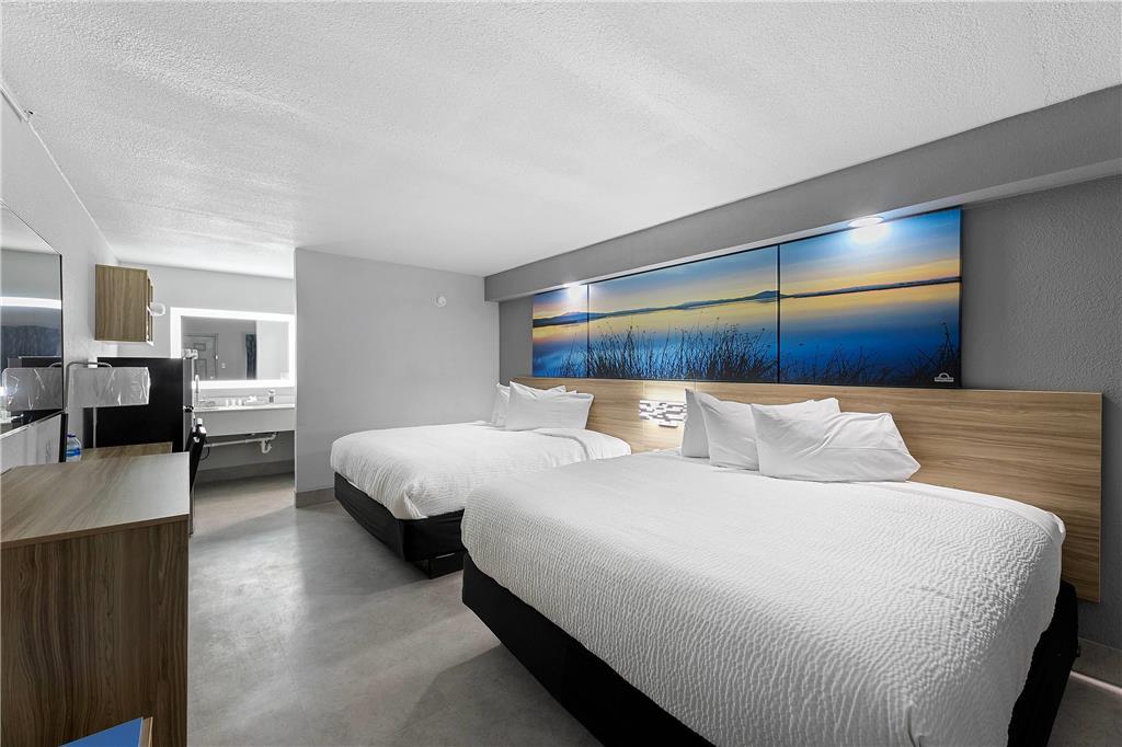 Hotel Baymont By Wyndham Near Lackland Afb *