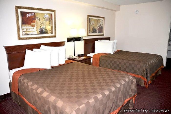 Baymont By Wyndham Near Lackland Afb Hotel San Antonio