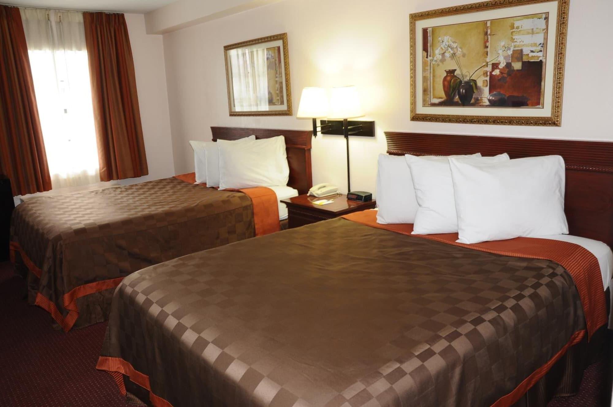 Deluxe Near Lackland Afb Hotel *